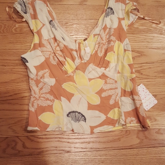 Free People top - Picture 5 of 7